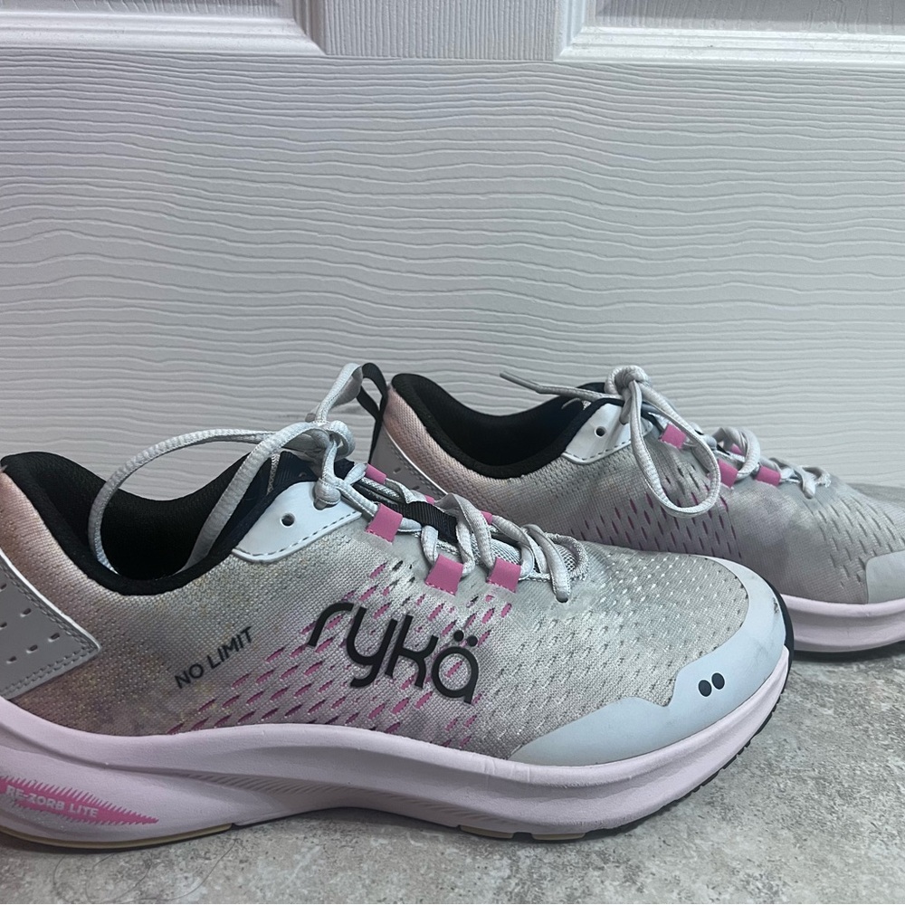 Ryka No Limit women's training sneakers